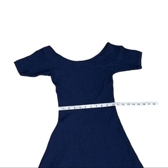 Michael Kors Navy Textured Stretch Fit & Flare Dress Size XS - Picture 5 of 7
